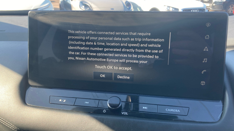 Nissan Qashqai 1.3 DiG-T MH N-Connecta 5dr Petrol Hatchback